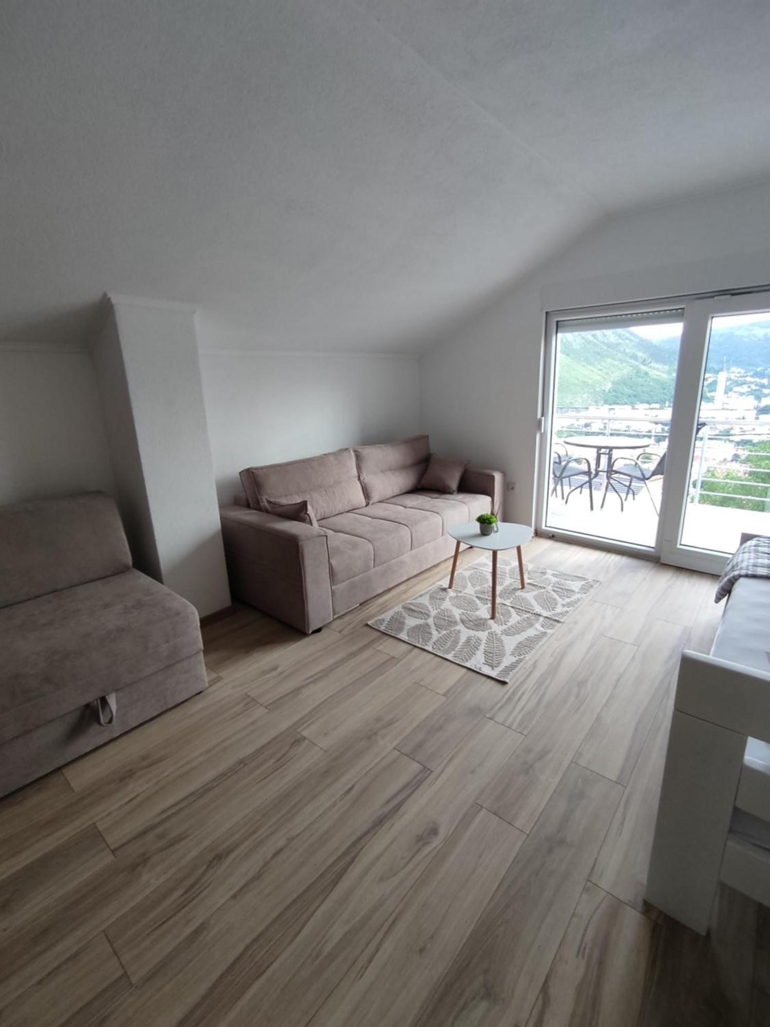 View Of The City - Studio Apartment Mostar Exterior foto