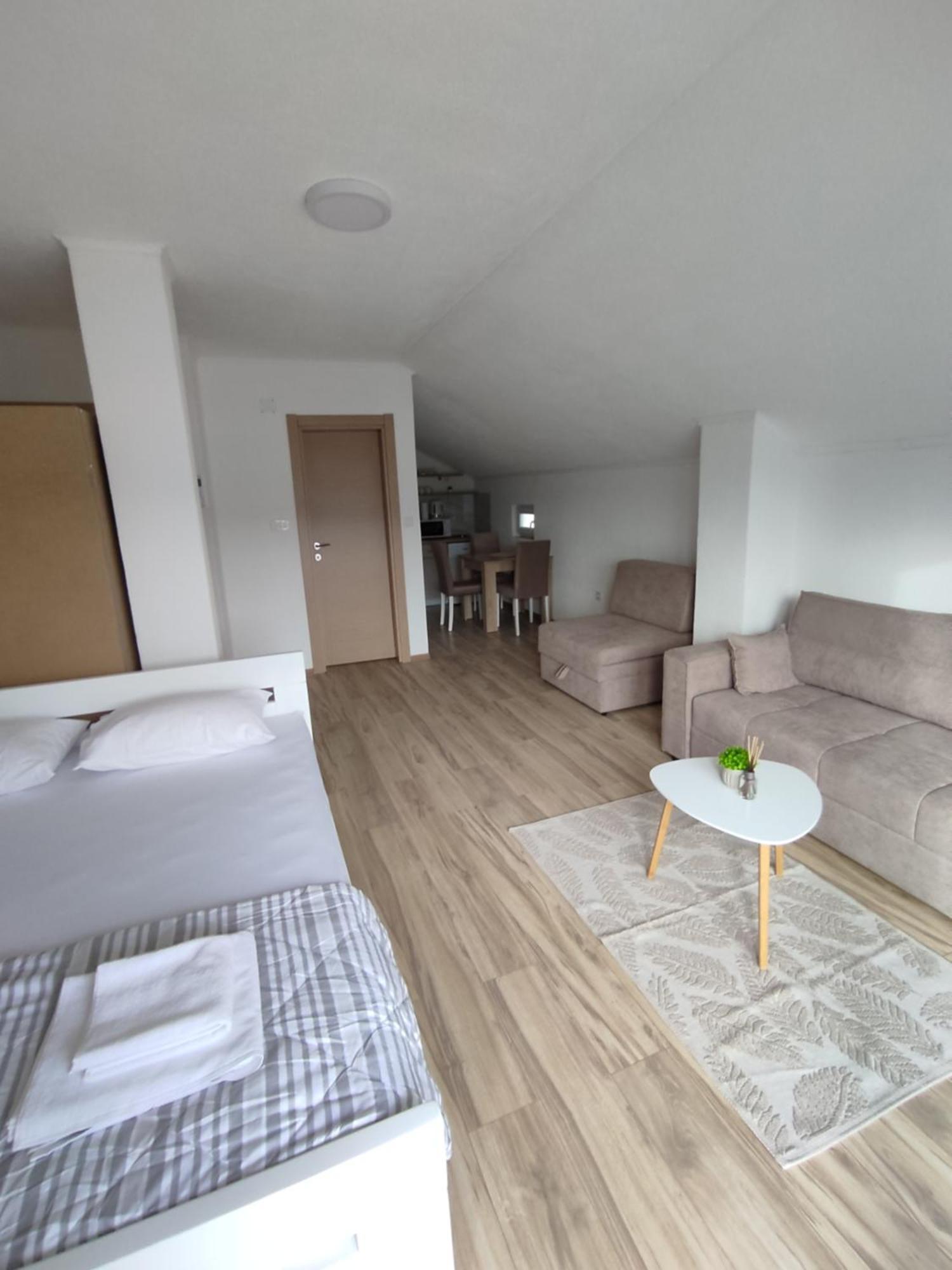 View Of The City - Studio Apartment Mostar Exterior foto