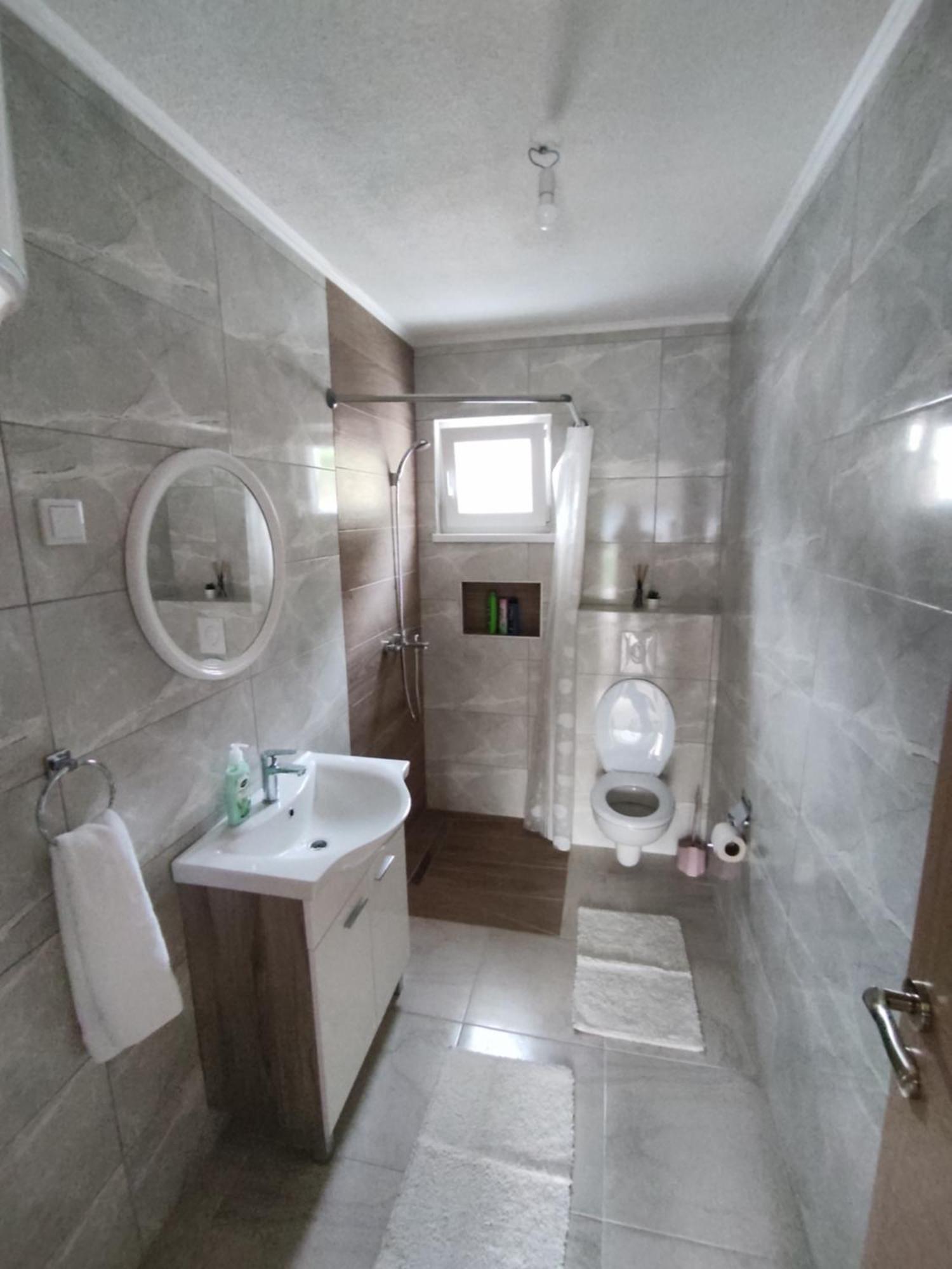 View Of The City - Studio Apartment Mostar Exterior foto